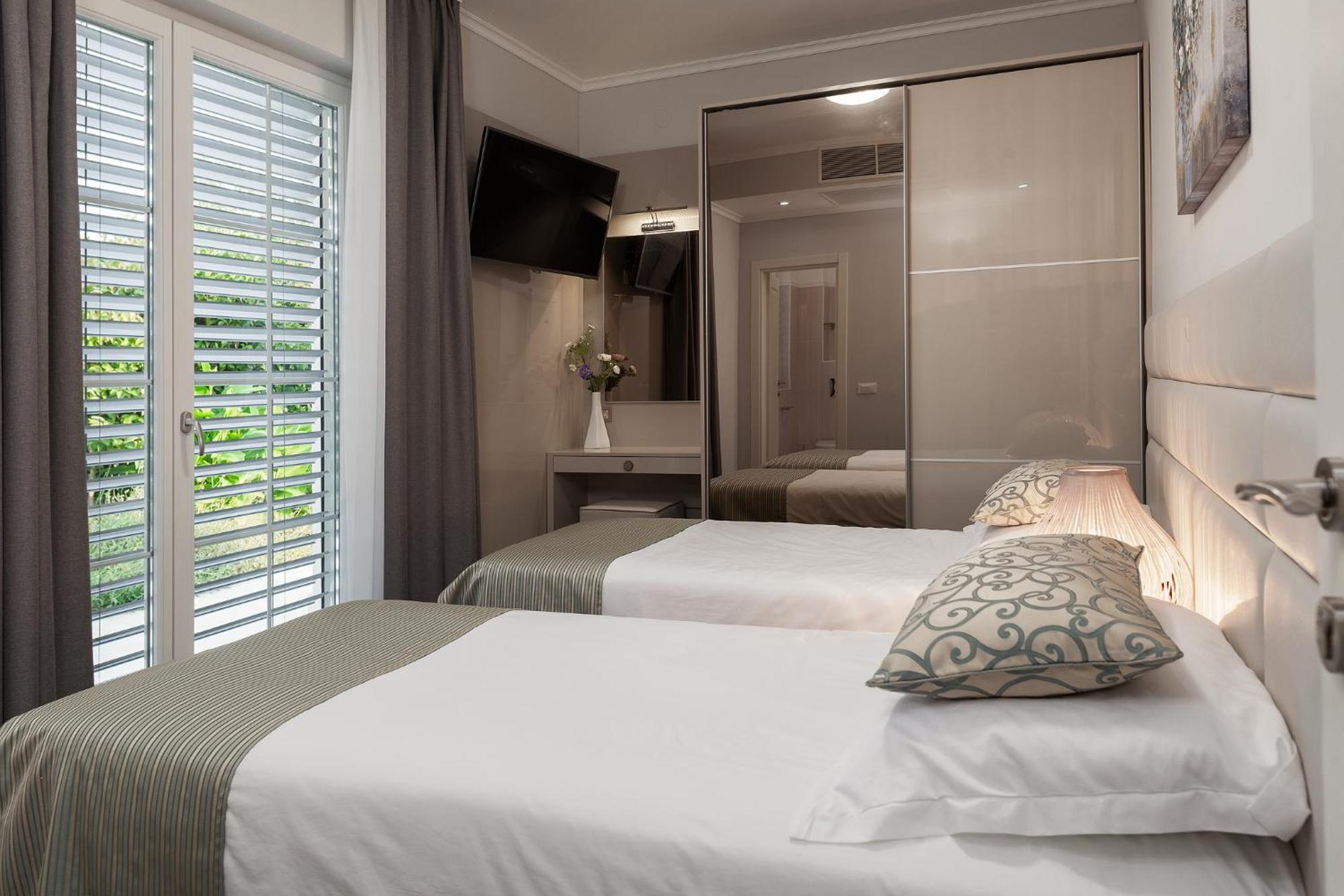 Luxury Rooms Vila Carissa マリンスカ 部屋 写真
