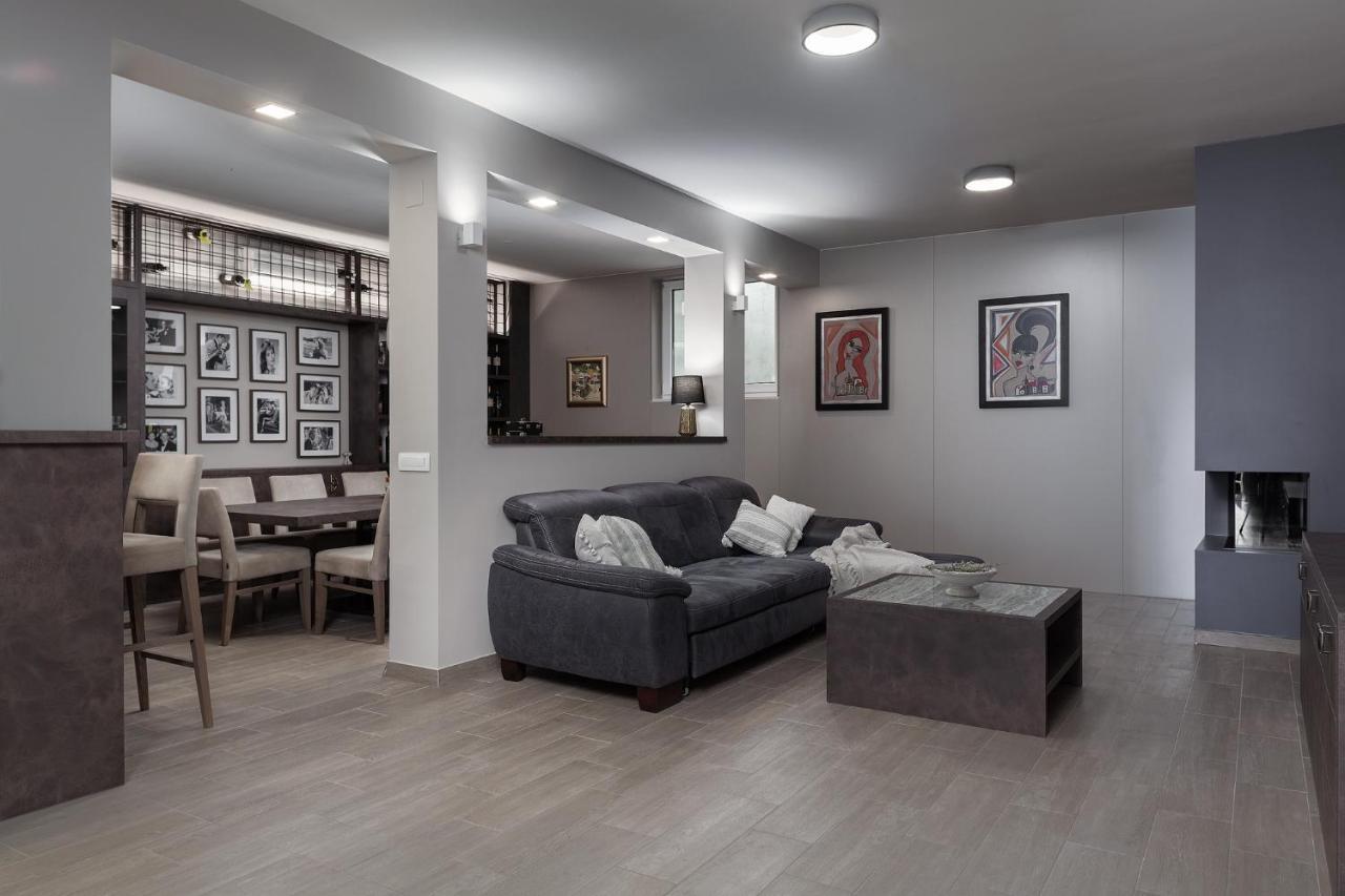 Luxury Rooms Vila Carissa マリンスカ エクステリア 写真